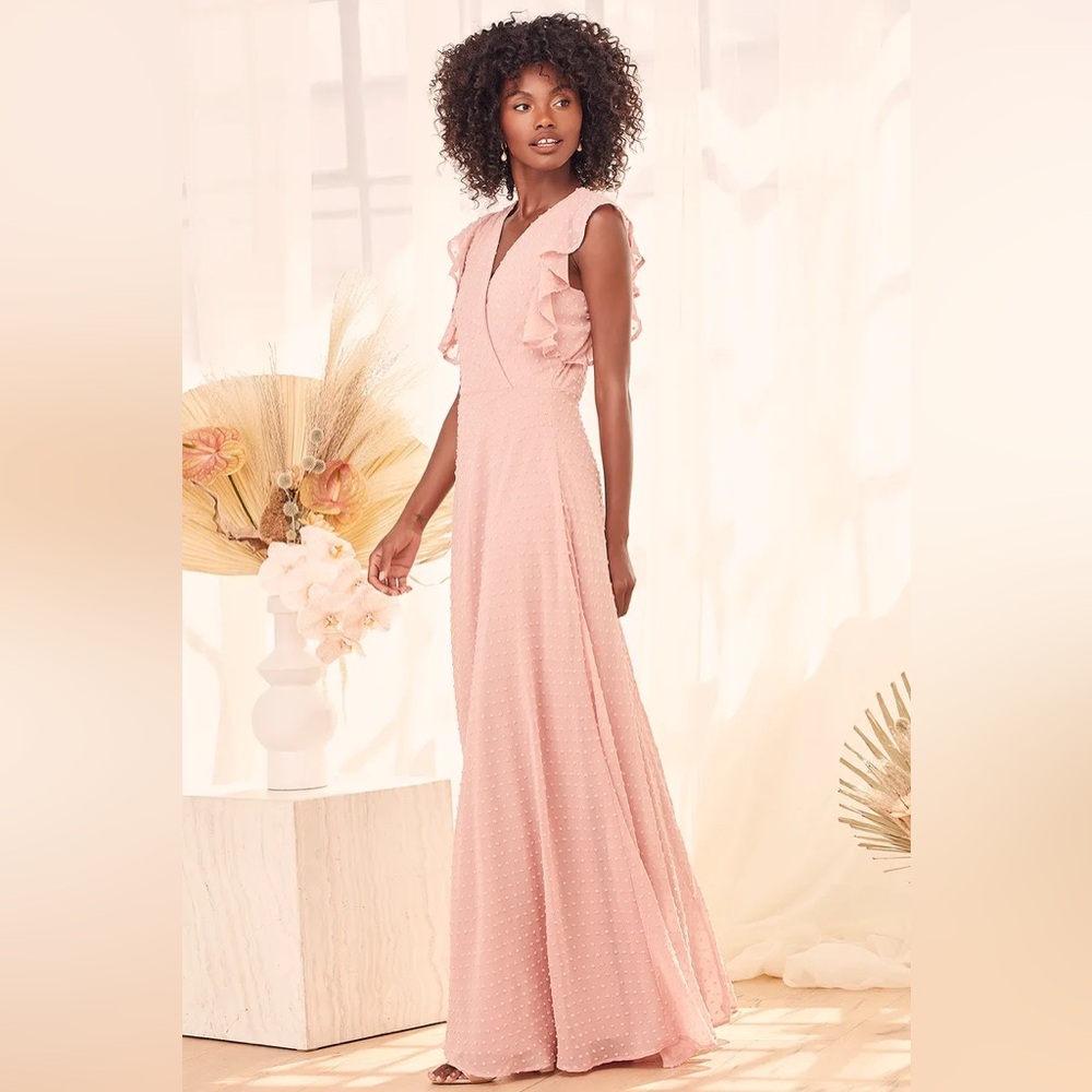 Lulu's Love Story Light Pink Swiss Dot Maxi Dress- Sz Medium Sold Out online!